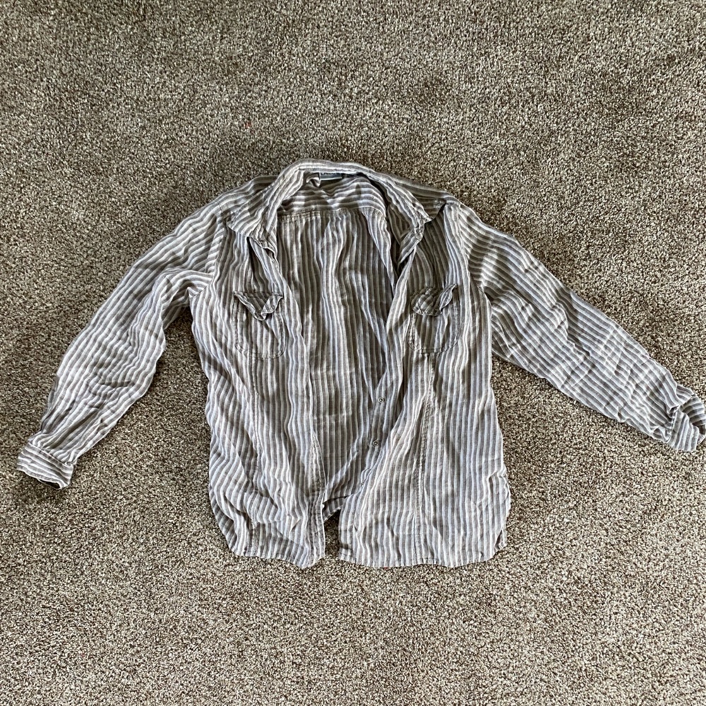 Chicos 100% Linen Tan and White Striped Button Down Shirt
